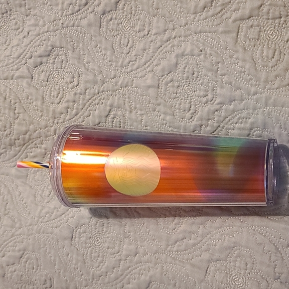 BNWT Multicolored tumbler - Picture 2 of 5